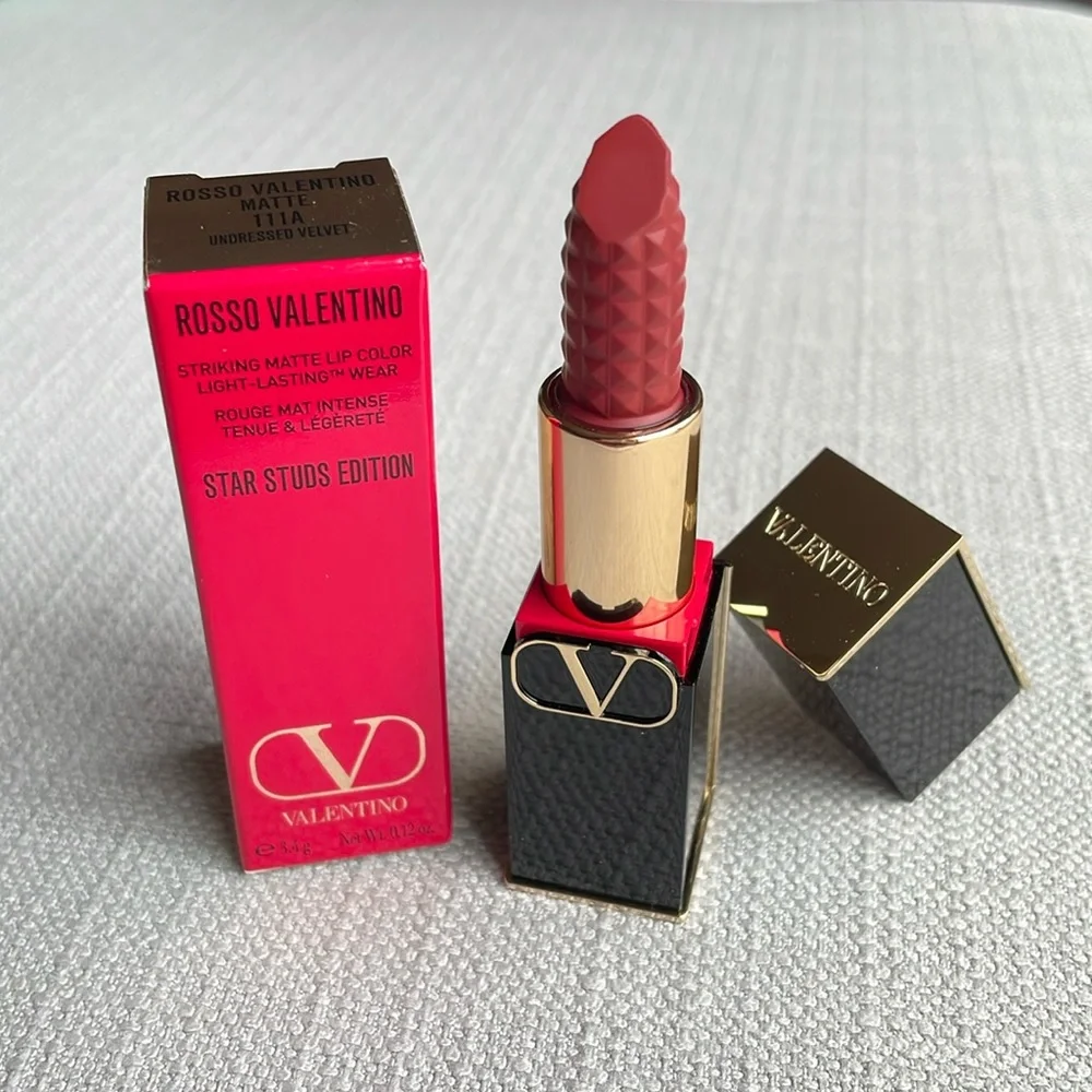 Rosso Valentino MATTE High Pigment Refillable Lipstick 111A